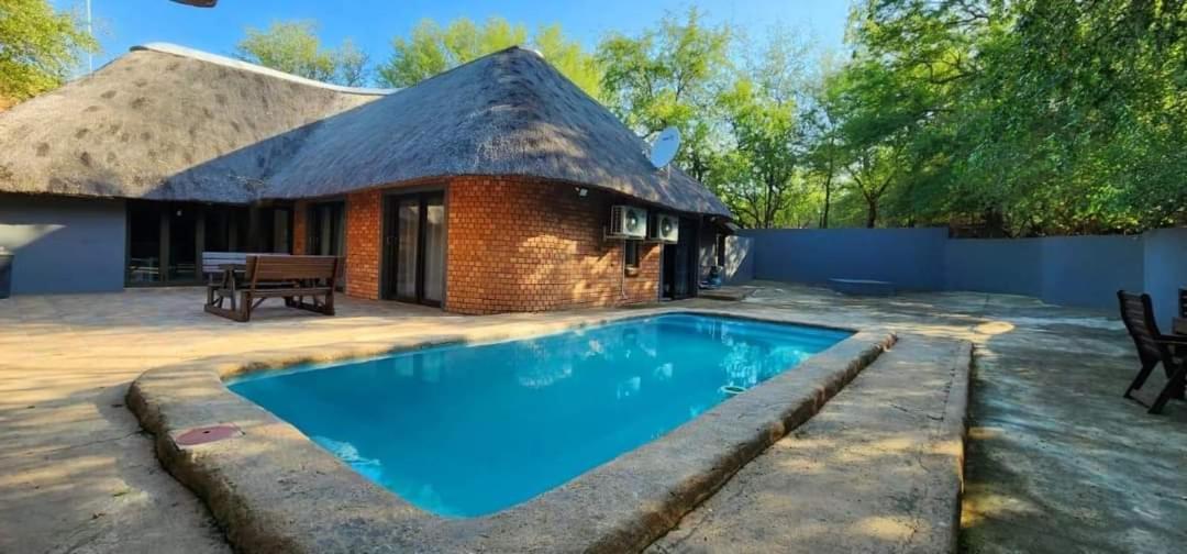 Singwe Private Safari Lodge Kruger Marloth Park Exterior photo